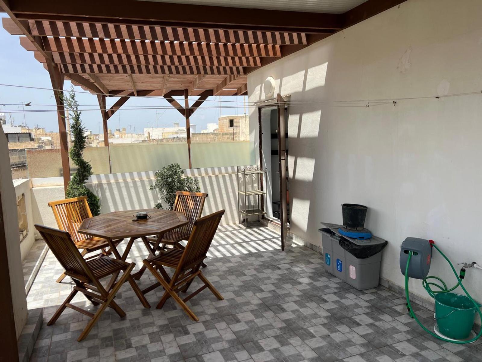 Happiness Apartment Qormi Exterior photo